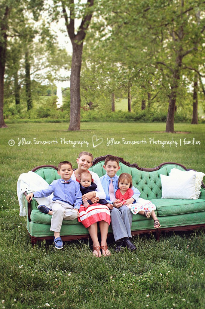 Saint louis family pictures_forest park_sofa_spring_02